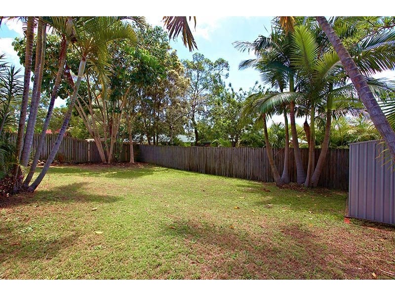 8 Ornata Place, Forest Lake QLD 4078