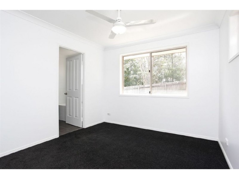 10 Fraser Place, Forest Lake QLD 4078