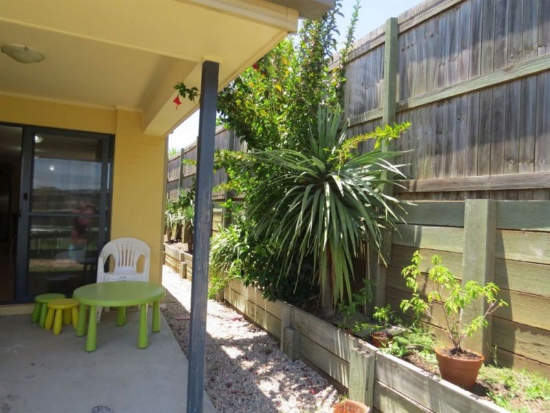 4 Amadeus Circuit, Springfield Lakes QLD 4300