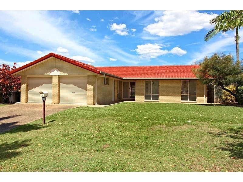 8 Kookaburra Place, Doolandella QLD 4077