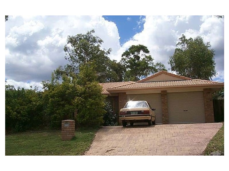 32 Settler Circuit, Forest Lake QLD 4078