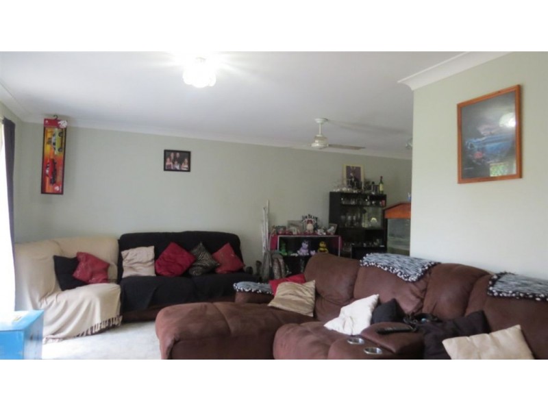 7 Aquamarine Street, Springfield QLD 4300