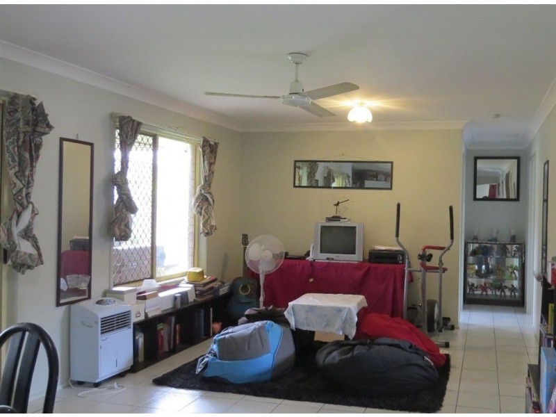 7 Aquamarine Street, Springfield QLD 4300