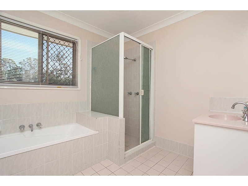 18 Wilkins Court, Boronia Heights QLD 4124