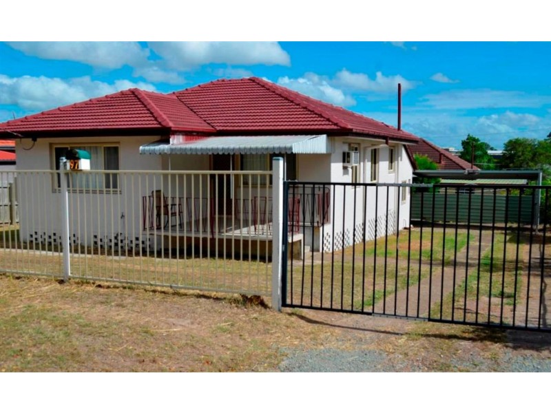 97 Goldfinch Street, Inala QLD 4077