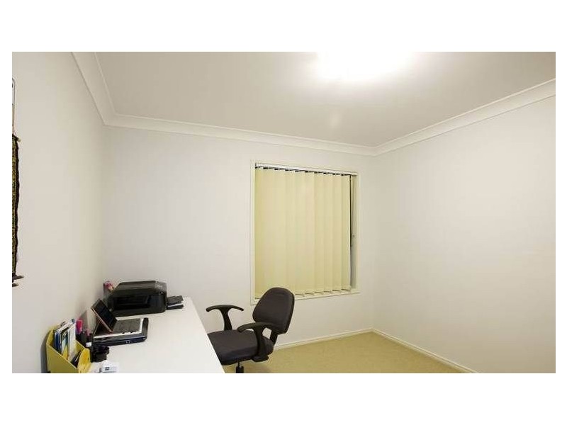 15 Ironbark Place, Heathwood QLD 4110