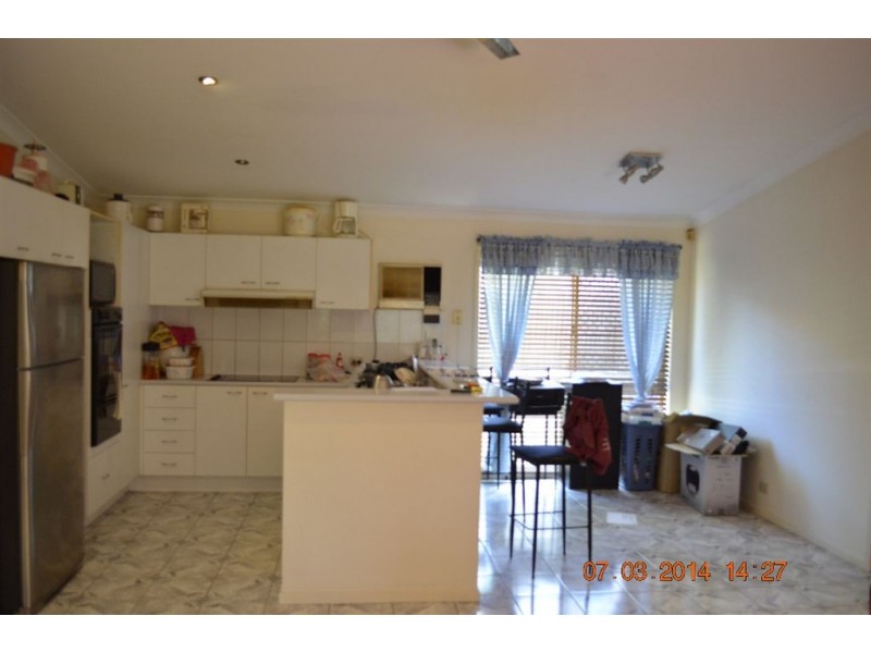 35 Cianthus Street, Regents Park QLD 4118