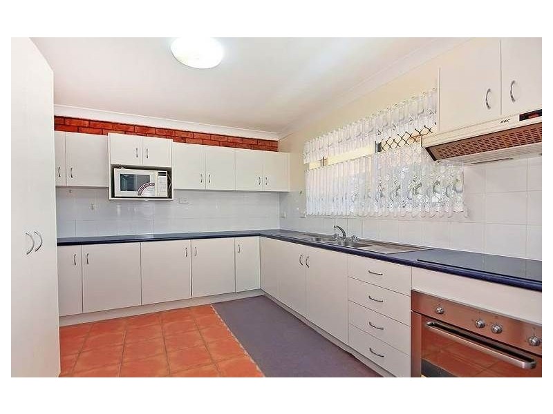 5 Eleanor Court, Camira QLD 4300