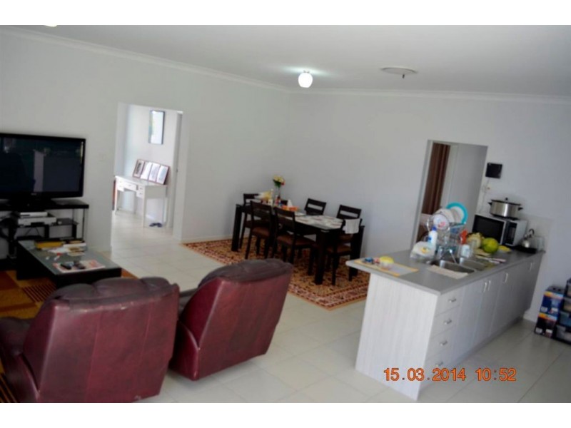 52 Anesbury Street, Doolandella QLD 4077