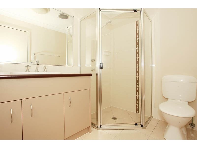 8 Rothburn Street, Doolandella QLD 4077