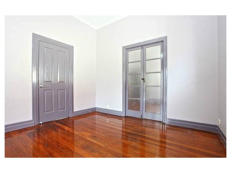 3 Burke Street, Coorparoo QLD 4151