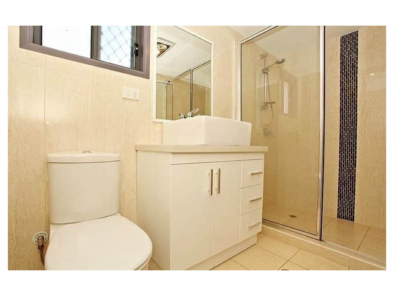 3 Burke Street, Coorparoo QLD 4151