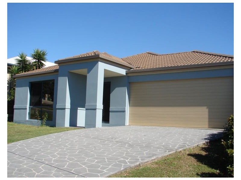 4 Amadeus Circuit, Springfield Lakes QLD 4300