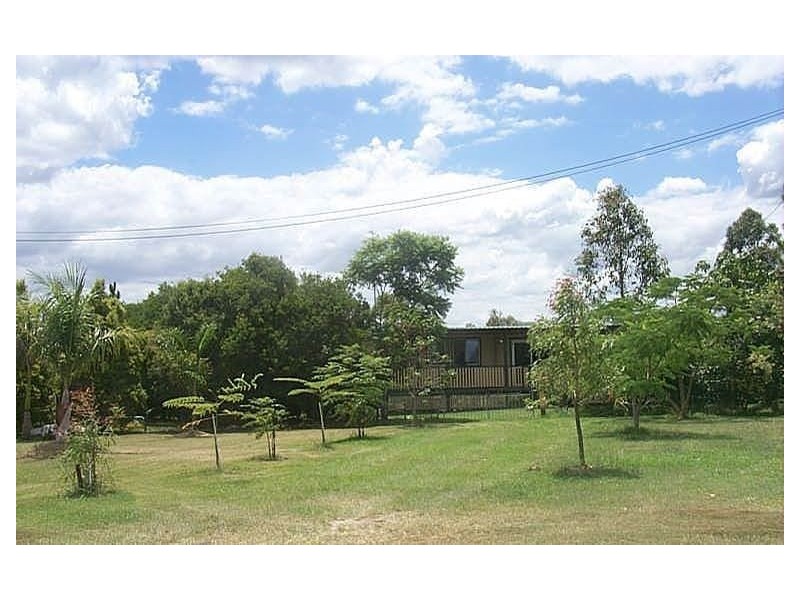 22 White Street, Bundamba QLD 4304