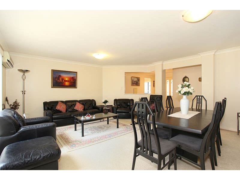 2 Yale Circuit, Forest Lake QLD 4078