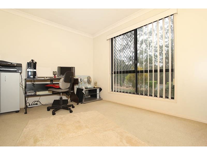 2 Yale Circuit, Forest Lake QLD 4078