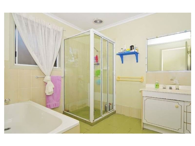 28 Duncan Street, Collingwood Park QLD 4301