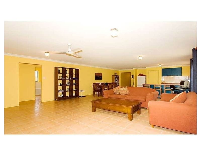 4 Amadeus Circuit, Springfield Lakes QLD 4300