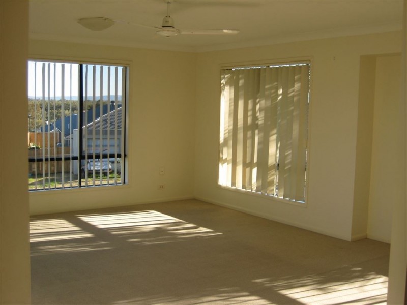 2 Tottenham Crt, Murrumba Downs QLD 4503