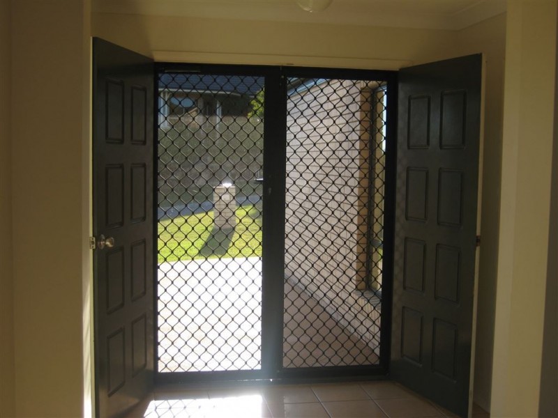 2 Tottenham Crt, Murrumba Downs QLD 4503