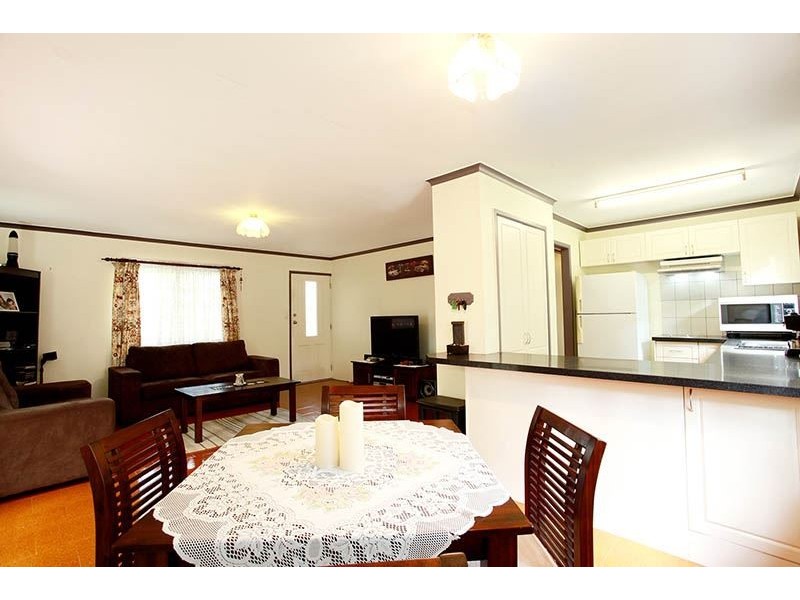 49-51 Hayes Avenue, Camira QLD 4300