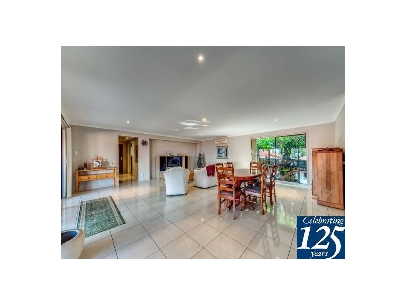 3 Chevron Close, Forest Lake QLD 4078