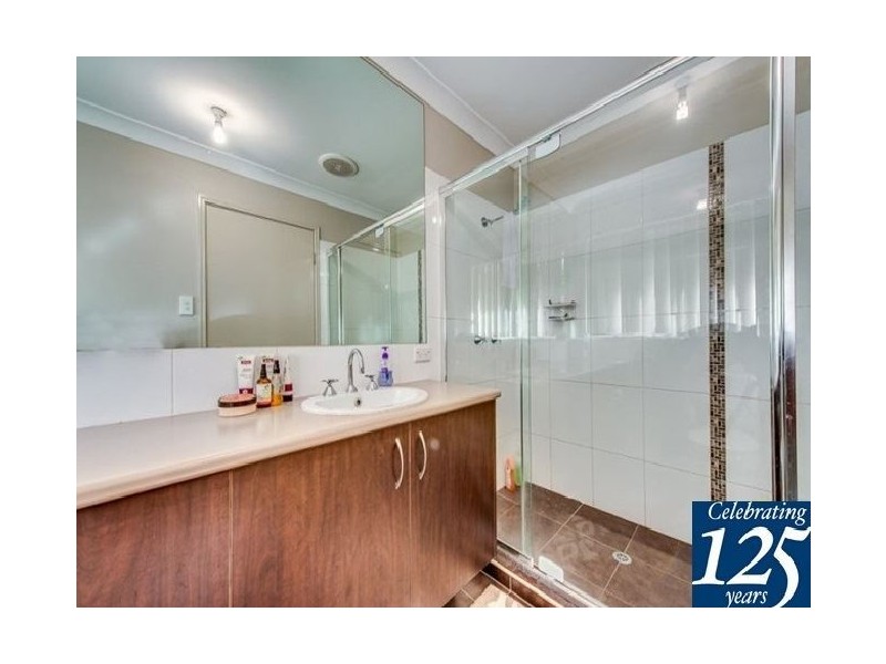 3 Chevron Close, Forest Lake QLD 4078