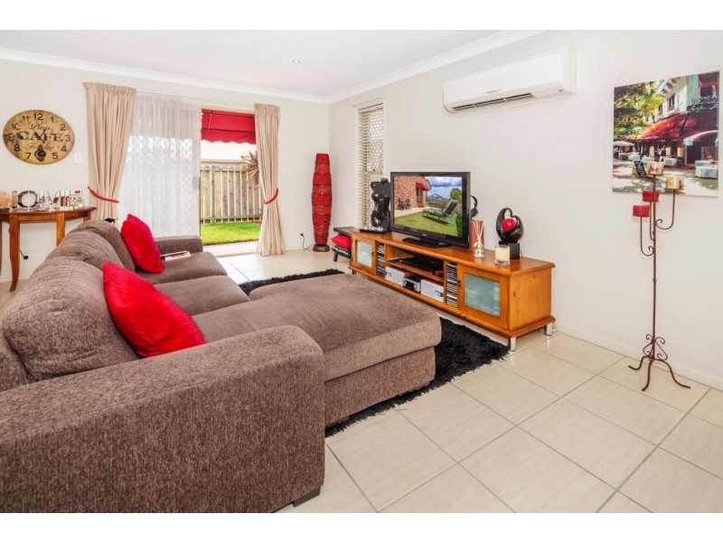 36 Hawthorne Street, Forest Lake QLD 4078