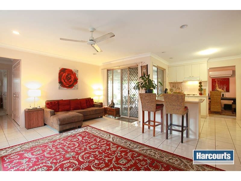 32 Lanata Crescent, Forest Lake QLD 4078