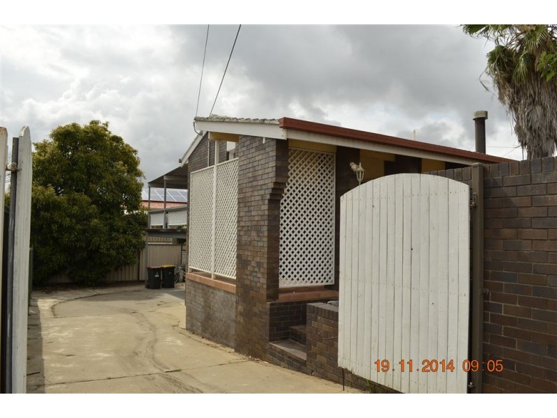 517 Mains Road, Macgregor QLD 4109