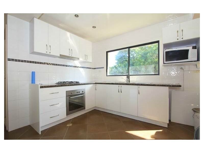 4 Douglas Street, Rocklea QLD 4106