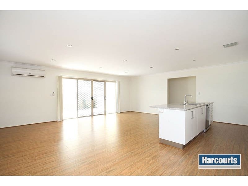 5 Perregreen Street, Doolandella QLD 4077