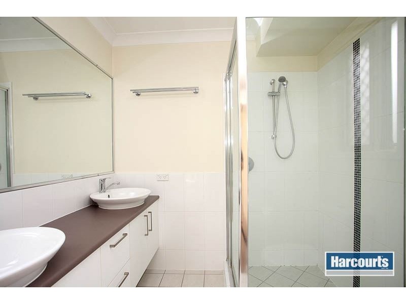 5 Perregreen Street, Doolandella QLD 4077