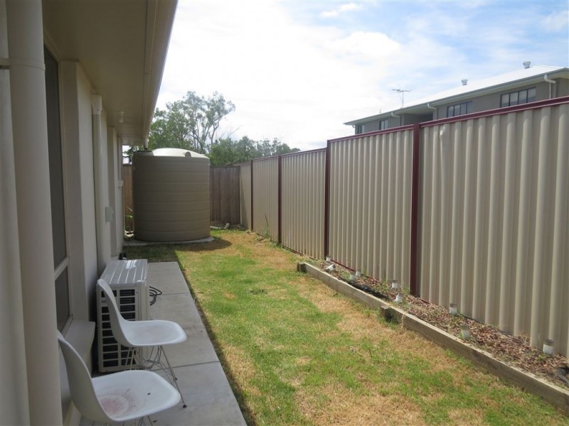 52 Messara Circuit, Durack QLD 4077