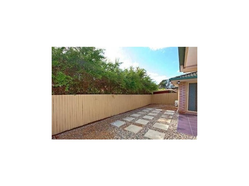 48 Gleneagles Crescent, Oxley QLD 4075