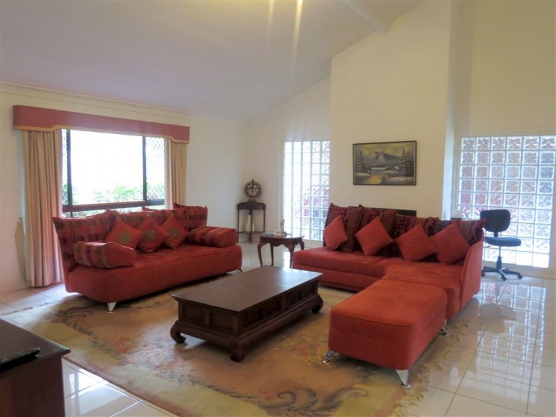 196 Ritchie Road, Pallara QLD 4110