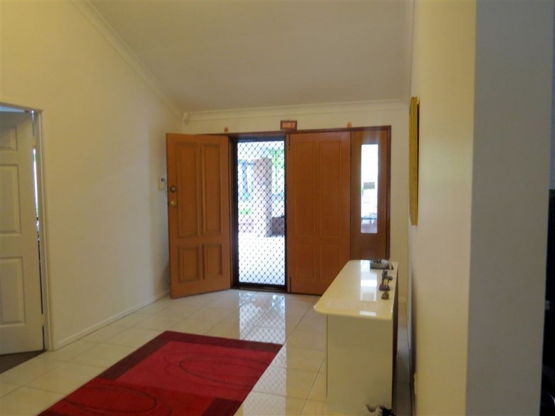 196 Ritchie Road, Pallara QLD 4110