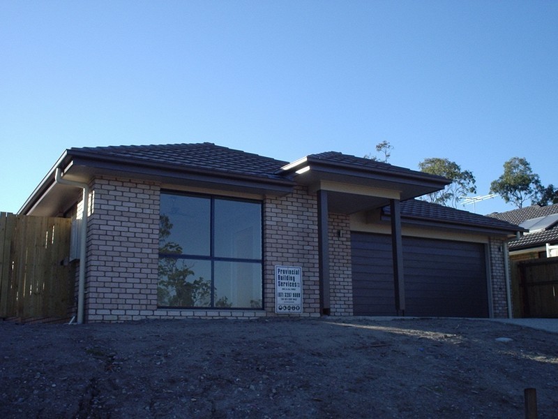 14 Dandenong, Forest Lake QLD 4078