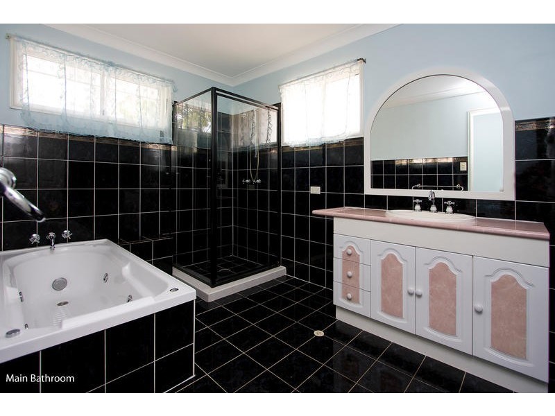 Forest Lake QLD 4078