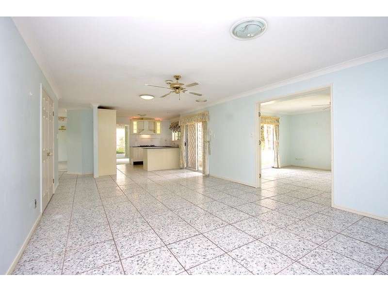 Forest Lake QLD 4078