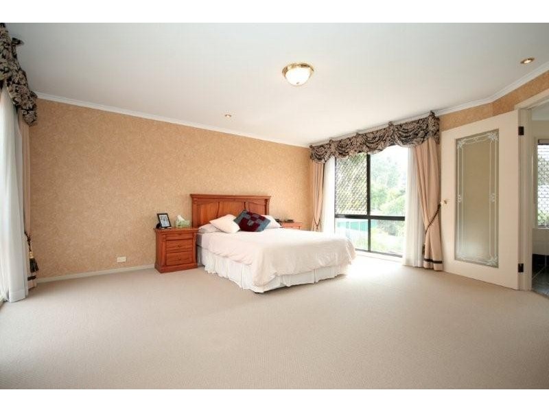 Forest Lake QLD 4078