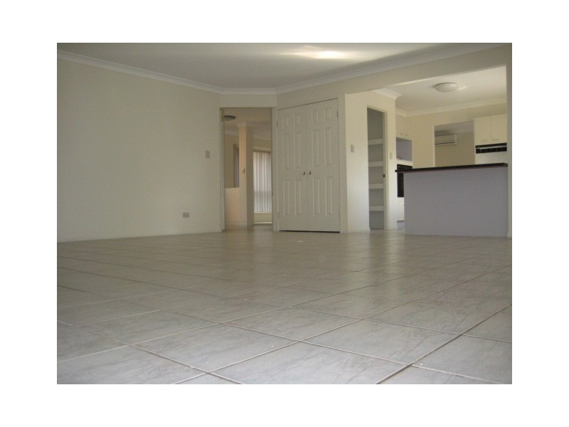 Forest Lake QLD 4078