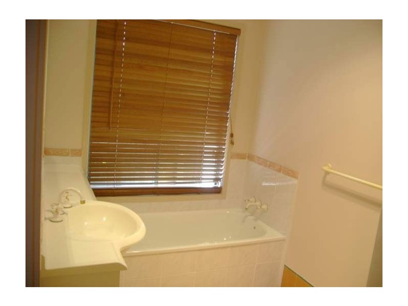 38 Alexandrina Cct, Forest Lake QLD 4078