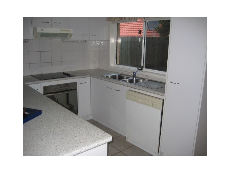 Forest Lake QLD 4078