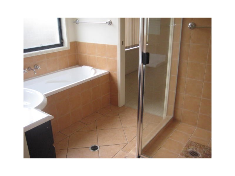 Forest Lake QLD 4078