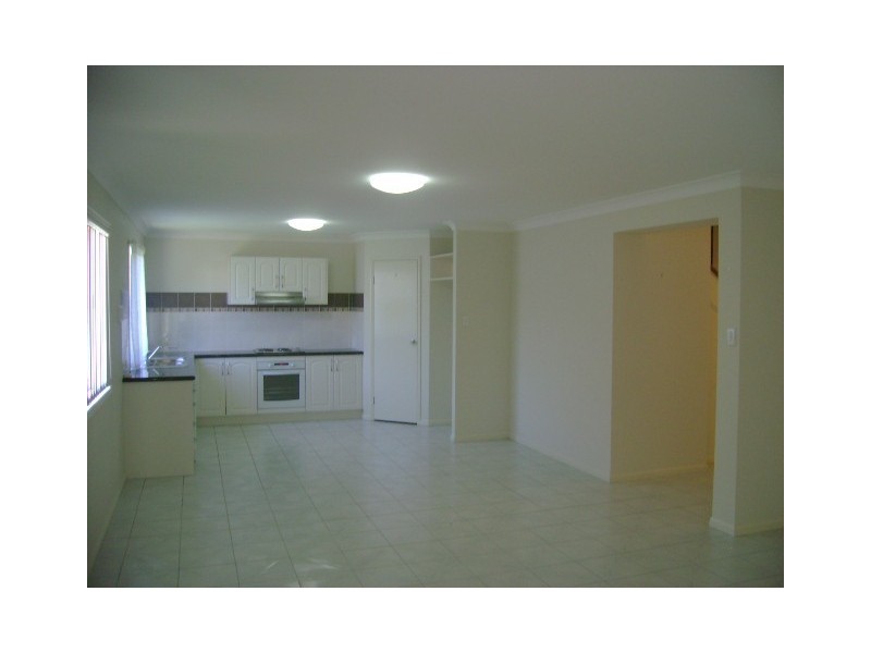 10 Eungella Terrace, Forest Lake QLD 4078