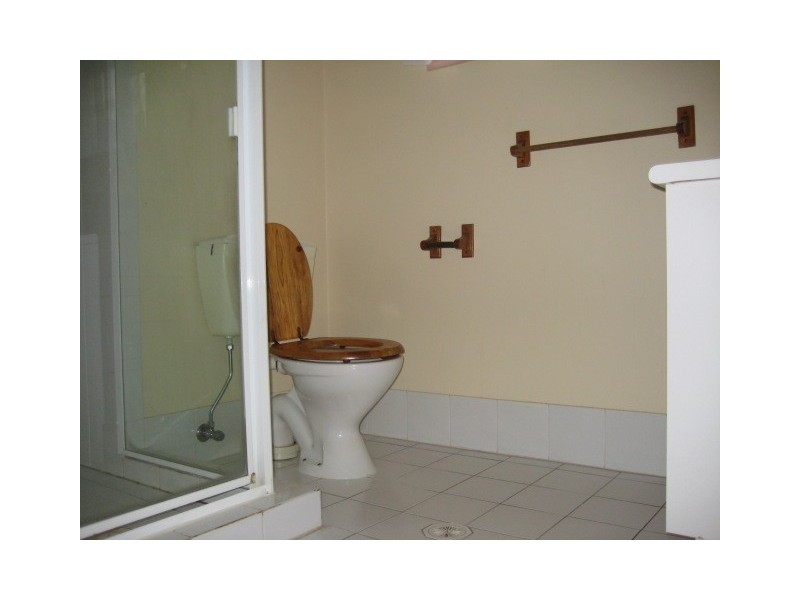 68 Clarendon Cct, Forest Lake QLD 4078