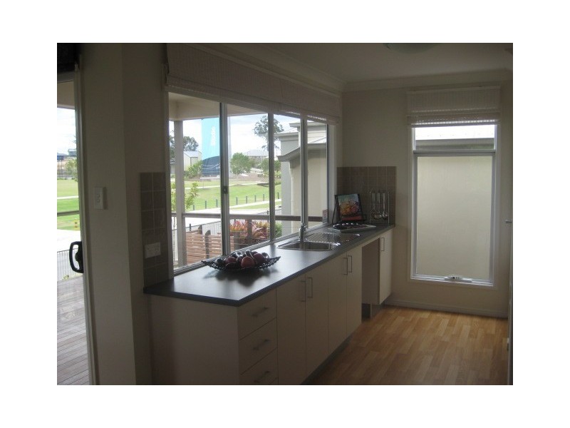Springfield Lakes QLD 4300