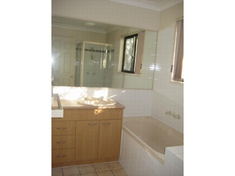 Forest Lake QLD 4078