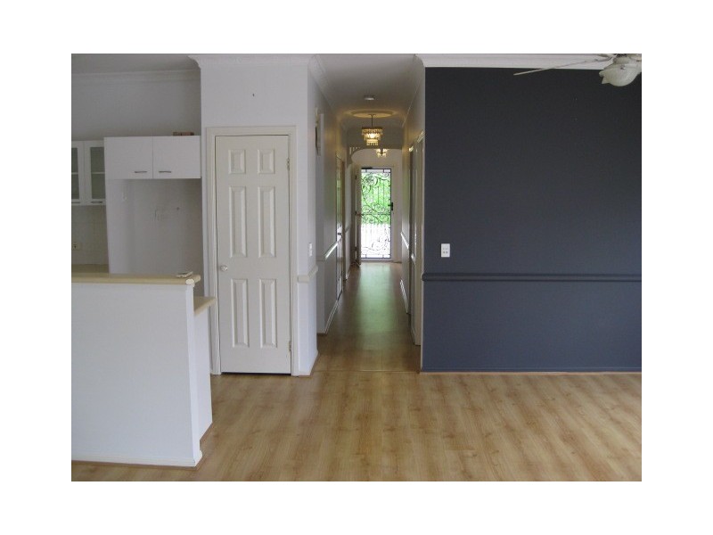 1 Mapleton, Forest Lake QLD 4078